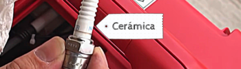 Inspeccionar la parte trasera de la bujía de tu generador